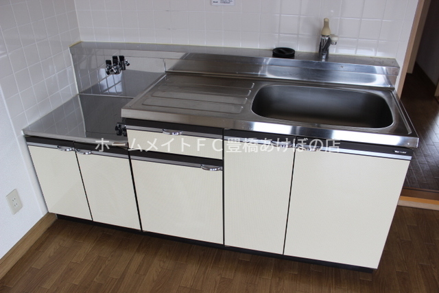 キッチン　同型別部屋写真