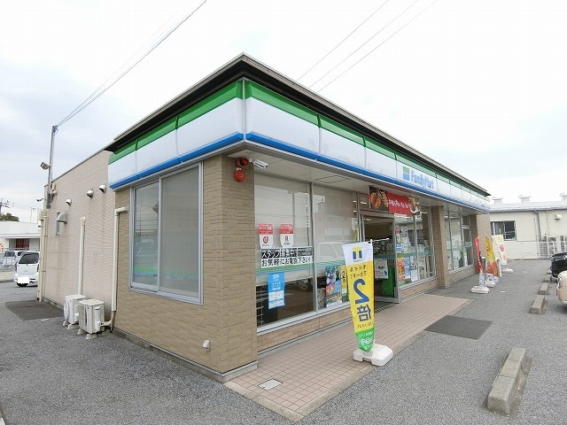 コンビニ　ファミリーマート　大垣長松町店（コンビニ）まで1300m