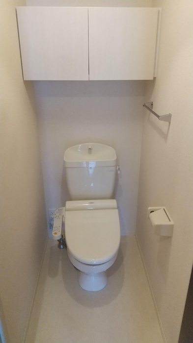 トイレ　※別号室の写真です。現況優先となります。