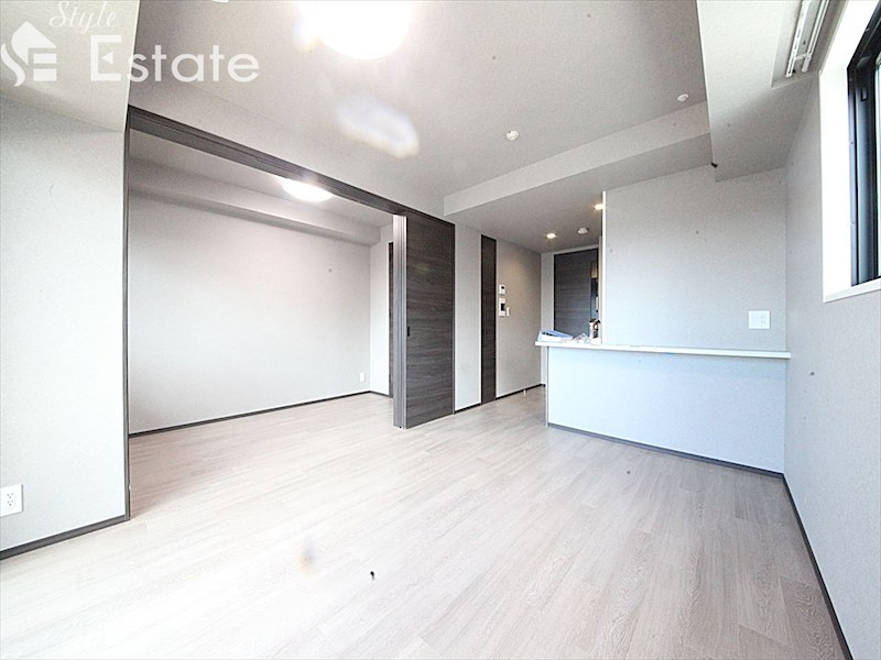 居室・リビング　内装