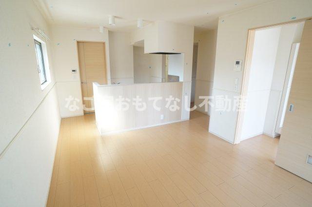 居室・リビング　チャムハウス