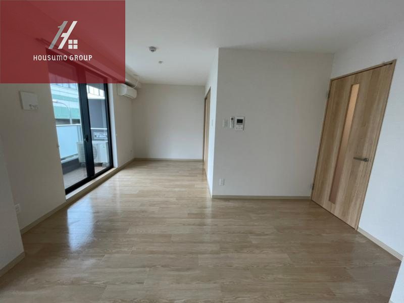 居室・リビング　ゆったり過ごせる居間です