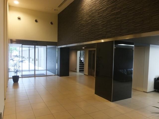 エントランス　エントランス