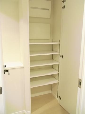 玄関　シューズボックス