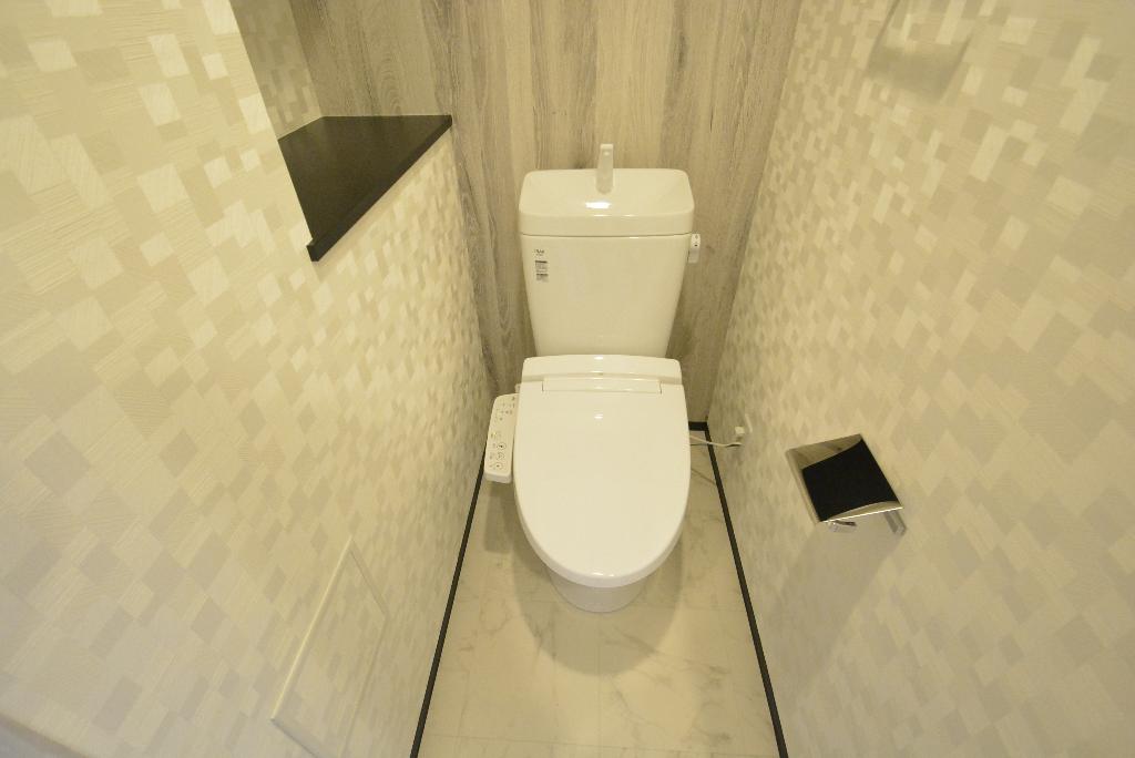 トイレ　シャワー付トイレ