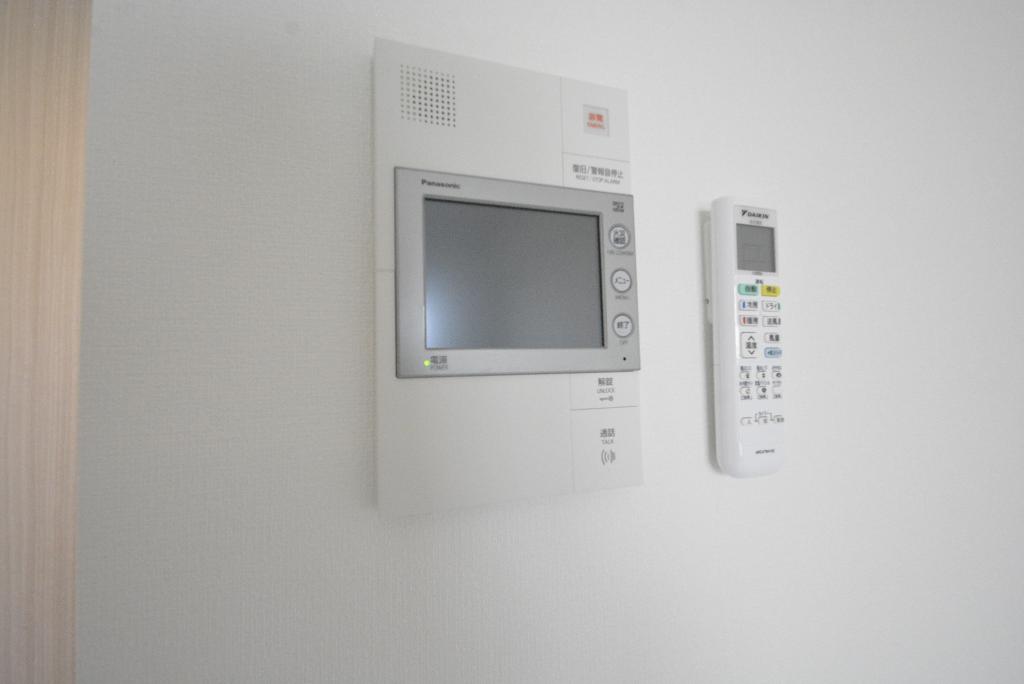 セキュリティ　カメラ付インターホン