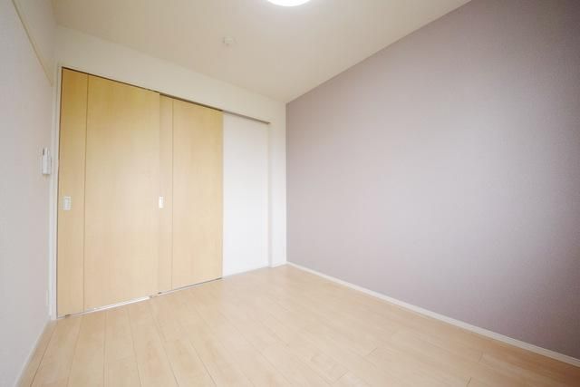 その他部屋・スペース　おしゃれなアクセントクロス♪