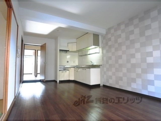 居室・リビング　リビング