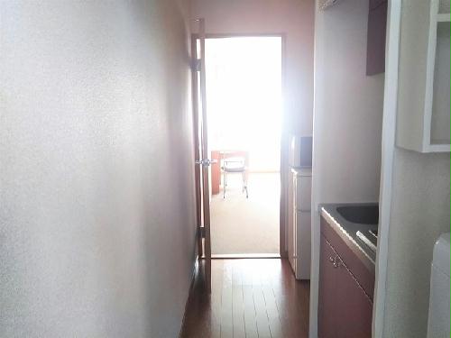 玄関　入り口から