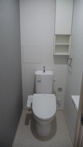 トイレ　コンパクトで使いやすいトイレです