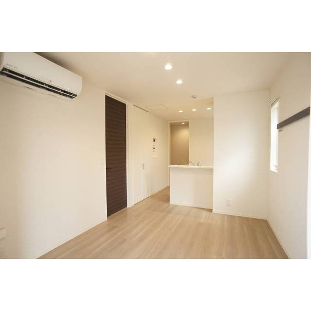 居室・リビング　広々リビングスペース♪