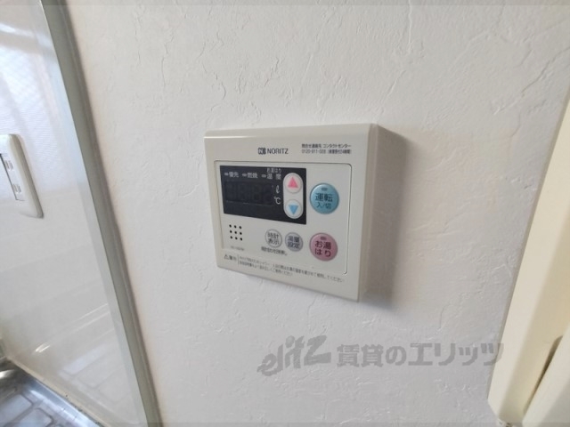 その他設備　給湯器リモコン