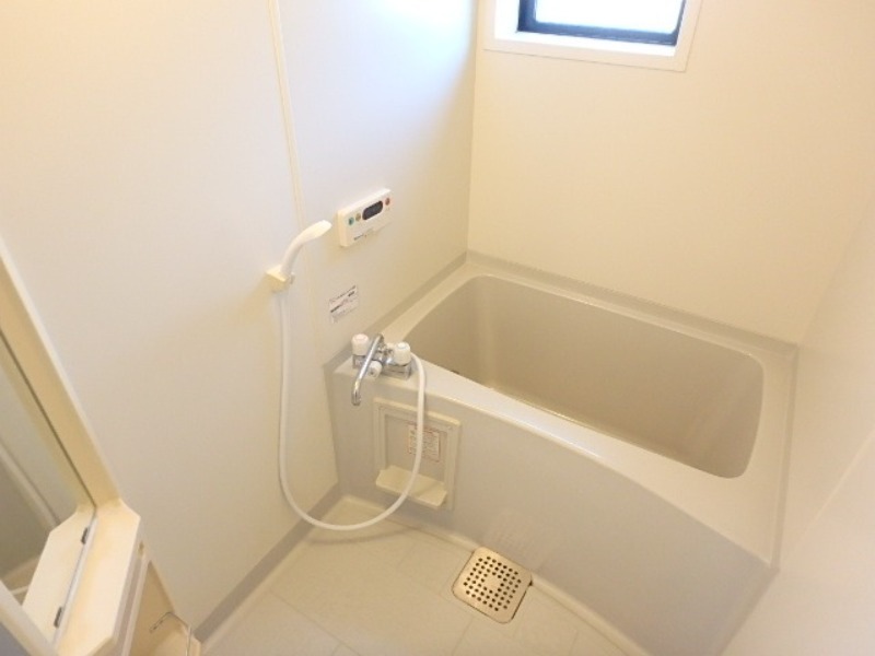 バス・シャワールーム　図面と現状に相違がある場合には現状を優先