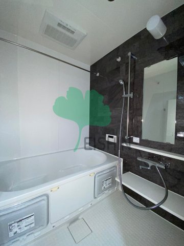 バス・シャワールーム　清潔感のある浴室です！