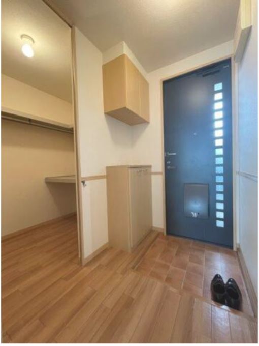 玄関　シューズボックス付♪