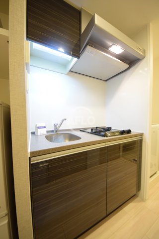 キッチン　コンフォリア心斎橋ＥＡＳＴ　ガス2口コンロシステムキッチン