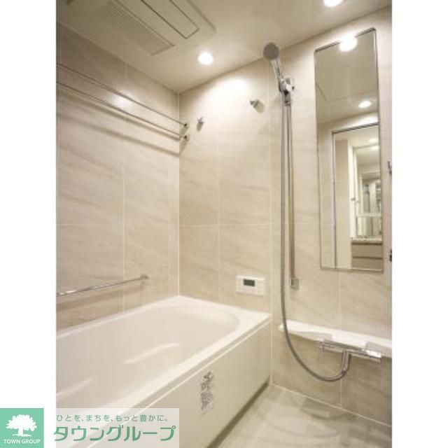 バス・シャワールーム　※写真は同タイプ住戸です。