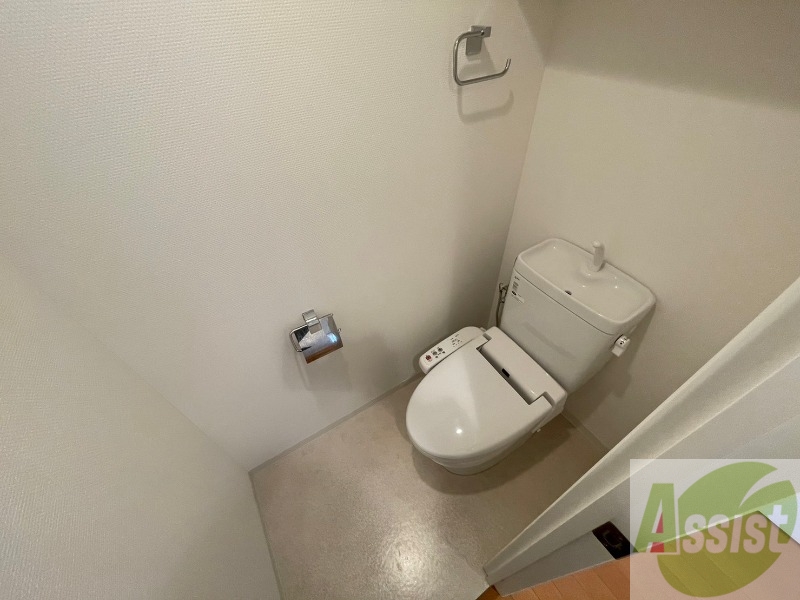 トイレ　トイレです。ウォシュレット付を探している方、おすすめです。
