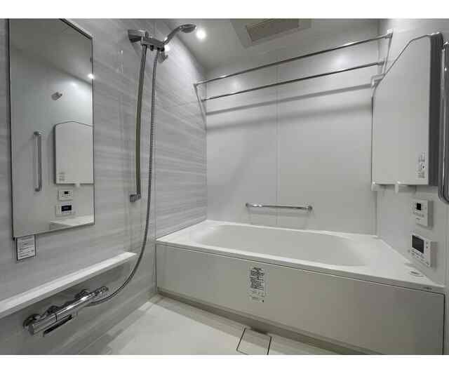 バス・シャワールーム　日々の疲れを癒すお風呂付です
