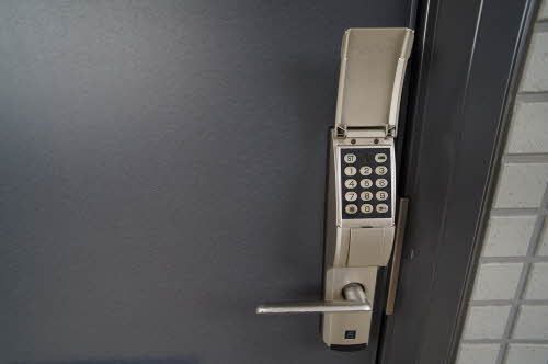 玄関　デジタルキー