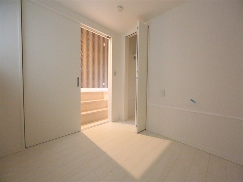 その他部屋・スペース　洋室3.8帖　クローゼット付（収納充実してます）