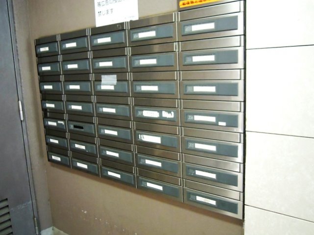 その他共有部分　メールボックス完備。