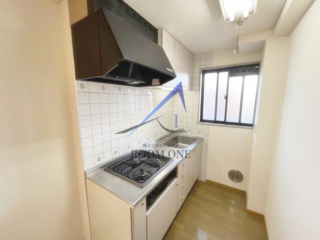 キッチン　キッチンです。