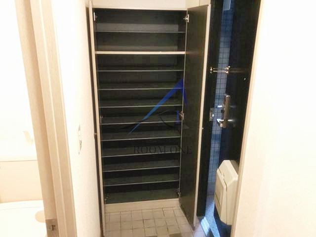 玄関　玄関です。