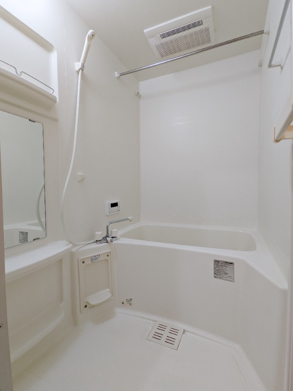 バス・シャワールーム　図面と現状に相違がある場合には現状を優先