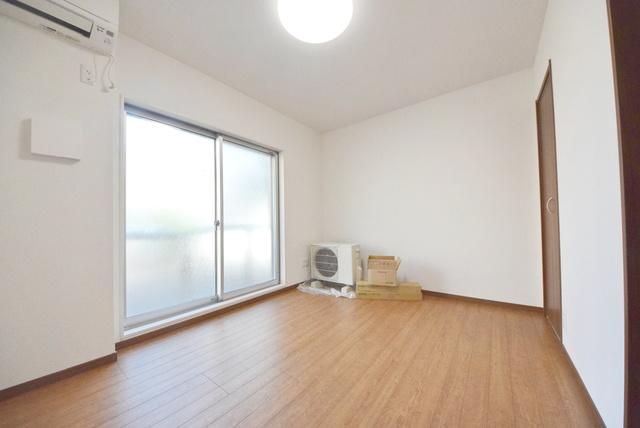 居室・リビング　★洋室6.1帖★