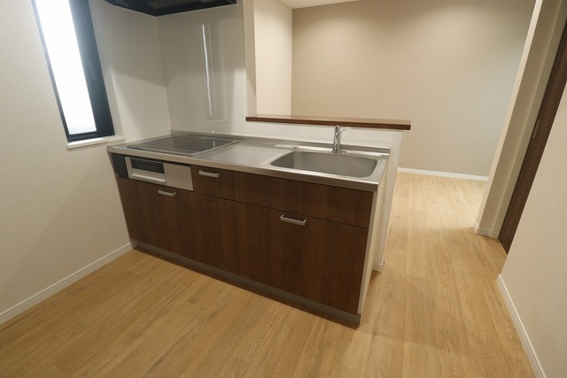 キッチン　写真は別部屋となります。