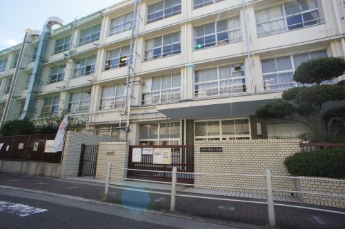 小学校　大阪市立長原小学校（小学校）まで346m