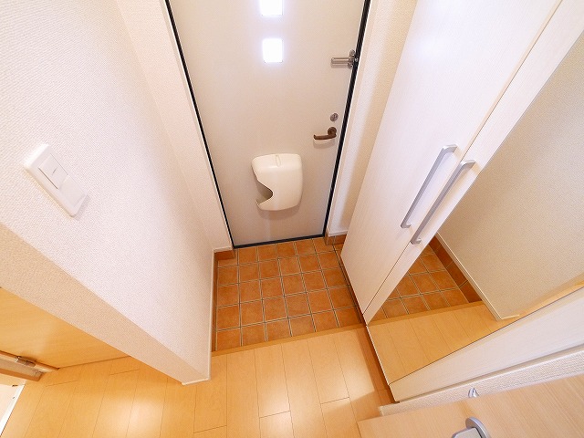 玄関　明るい玄関です