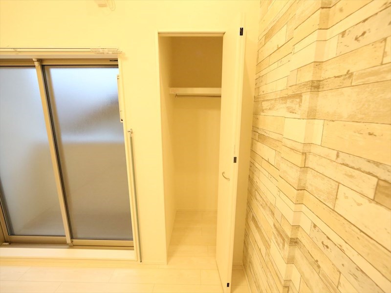 収納　クローゼット（収納充実してます）　同仕様写真