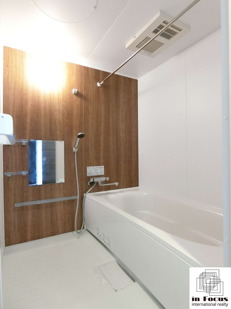 バス・シャワールーム　広々ゆったり一坪バス