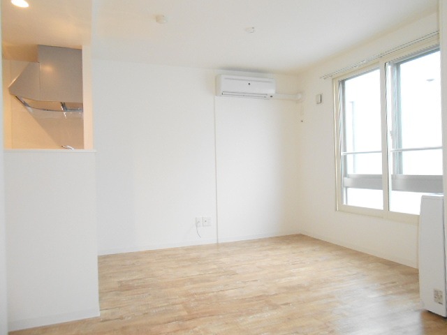 眺望　白を基調としたおしゃれな内装は必見です♪