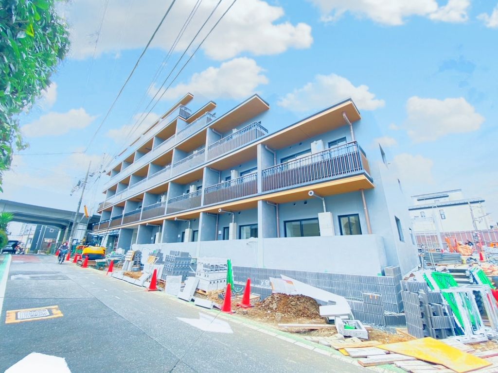 バルコニー　外観