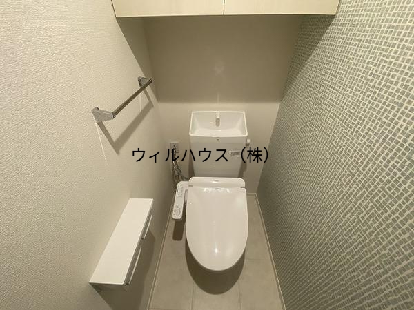 トイレ　同施工会社イメージ！
