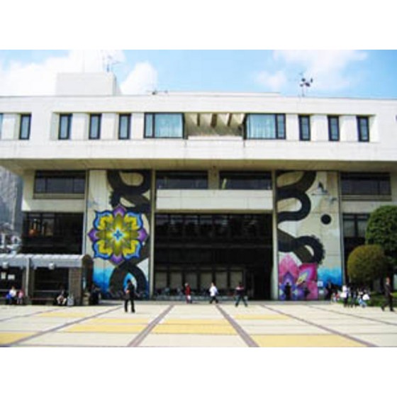 図書館　区立烏山図書館（図書館）まで1054m