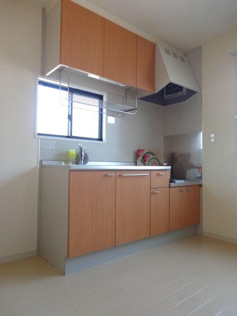 キッチン　写真は201号室です（参考）