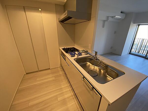 キッチン　※別部屋の参考写真です。