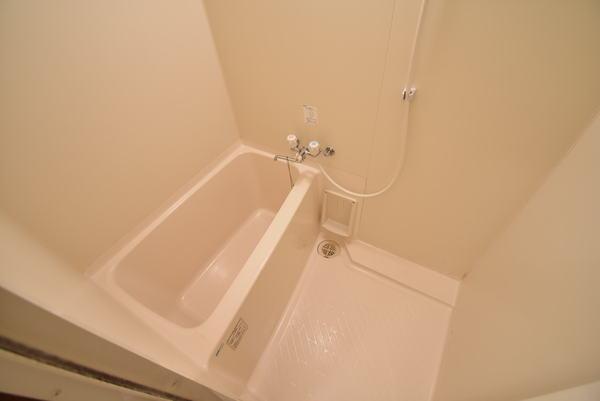 バス・シャワールーム　※同物件別室※