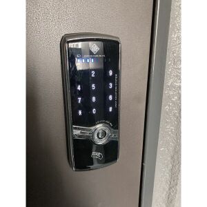 セキュリティ　各室電子キー