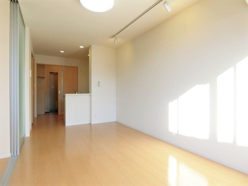 居室・リビング　図面と現状に相違がある場合には現状を優先