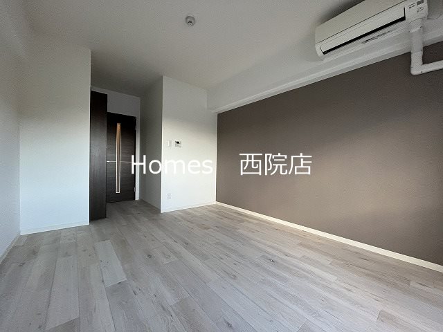 居室・リビング　別号室のお写真でございます。