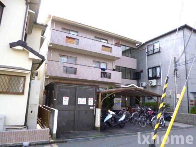 建物外観　外はこのようになっています