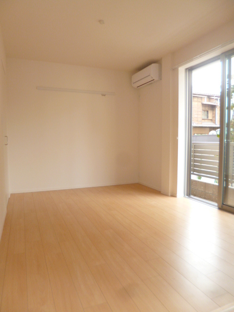 その他部屋・スペース　★明るいフローリングのお部屋です★