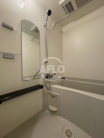 バス・シャワールーム　プレサンス大阪ゲートシティ　浴室