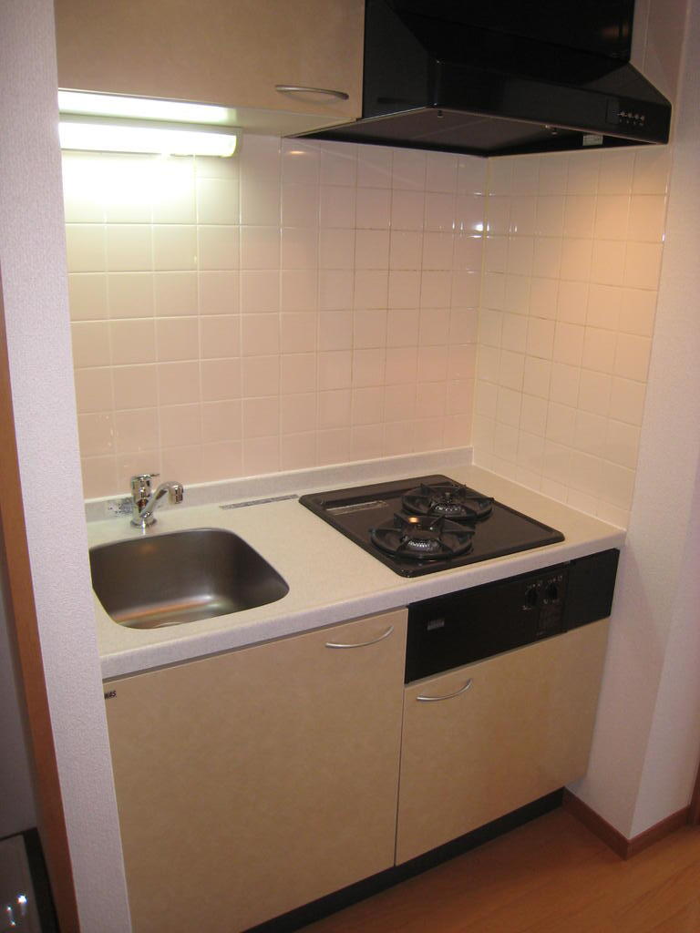 キッチン　２口ガスコンロのシステムキッチン