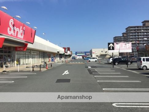 スーパー　シュロアモール長嶺（スーパー）まで1200m